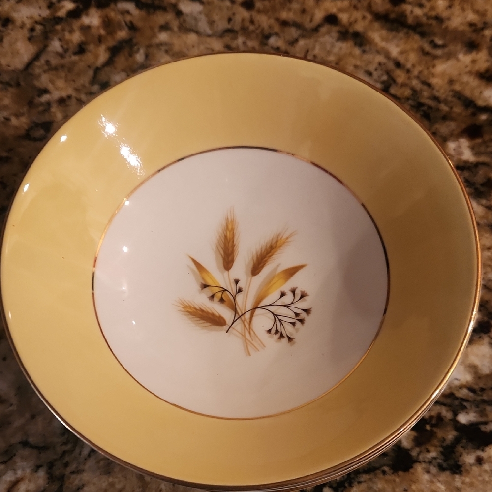 4 Vintage CENTURY AUTUMN GOLD  Yellow Wheat Bloom Porcelain Dessert BowlS
